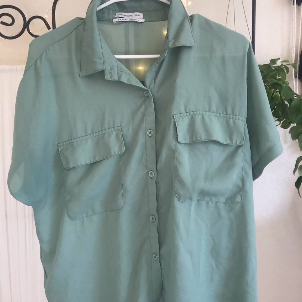 button down crop blouse